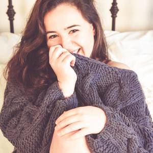 Meet your Posher, Alicia